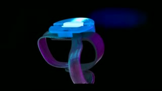 EVE : Le bracelet anti-aggression innovant